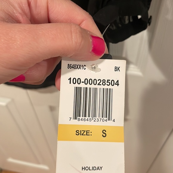 NWT. Sequin Hearts Black Dress w/ open arms and sequin on shoulders. Size Small. - Picture 3 of 6